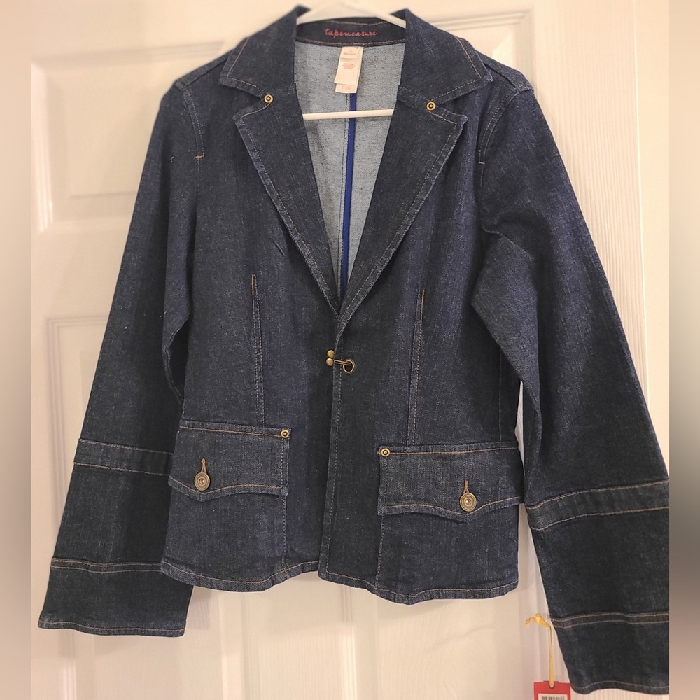 FREE SHIPPING! Jean blazer/jacket Tapemeasure